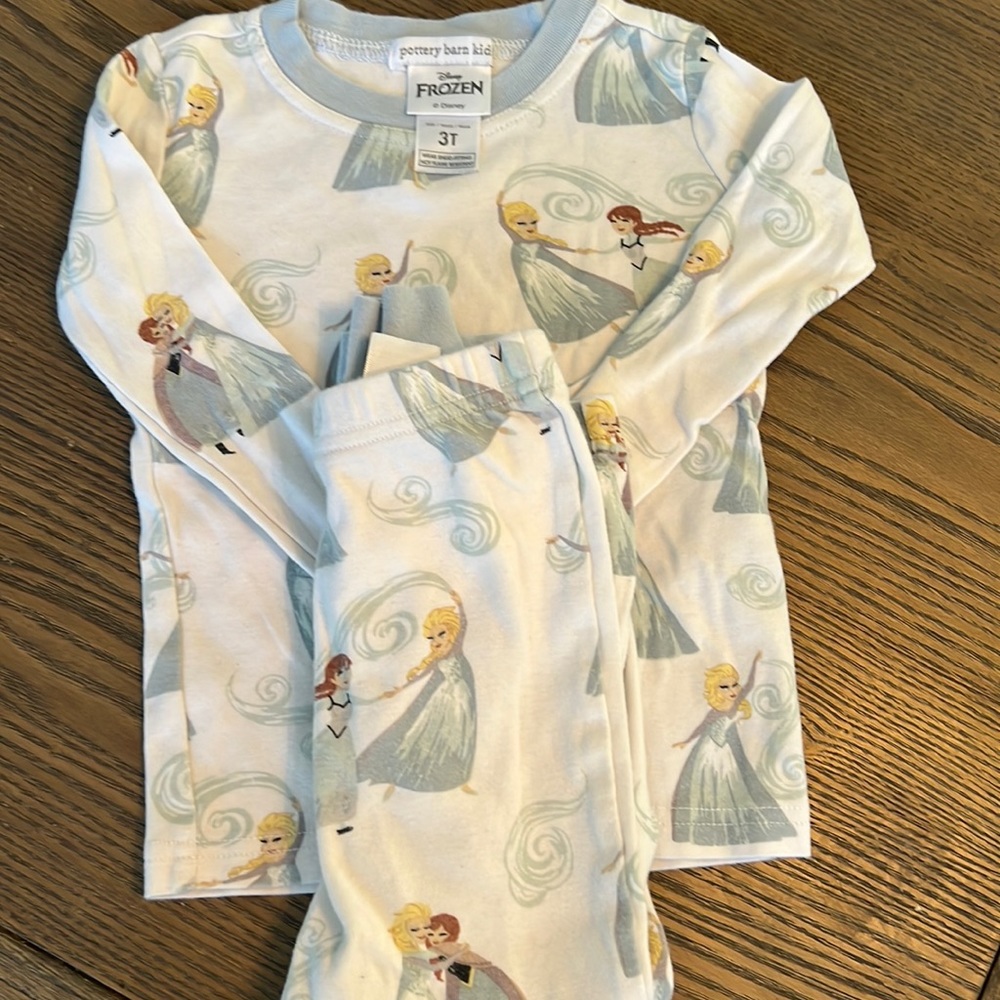 Pottery Barn + Disney Frozen Size 3T Pajamas